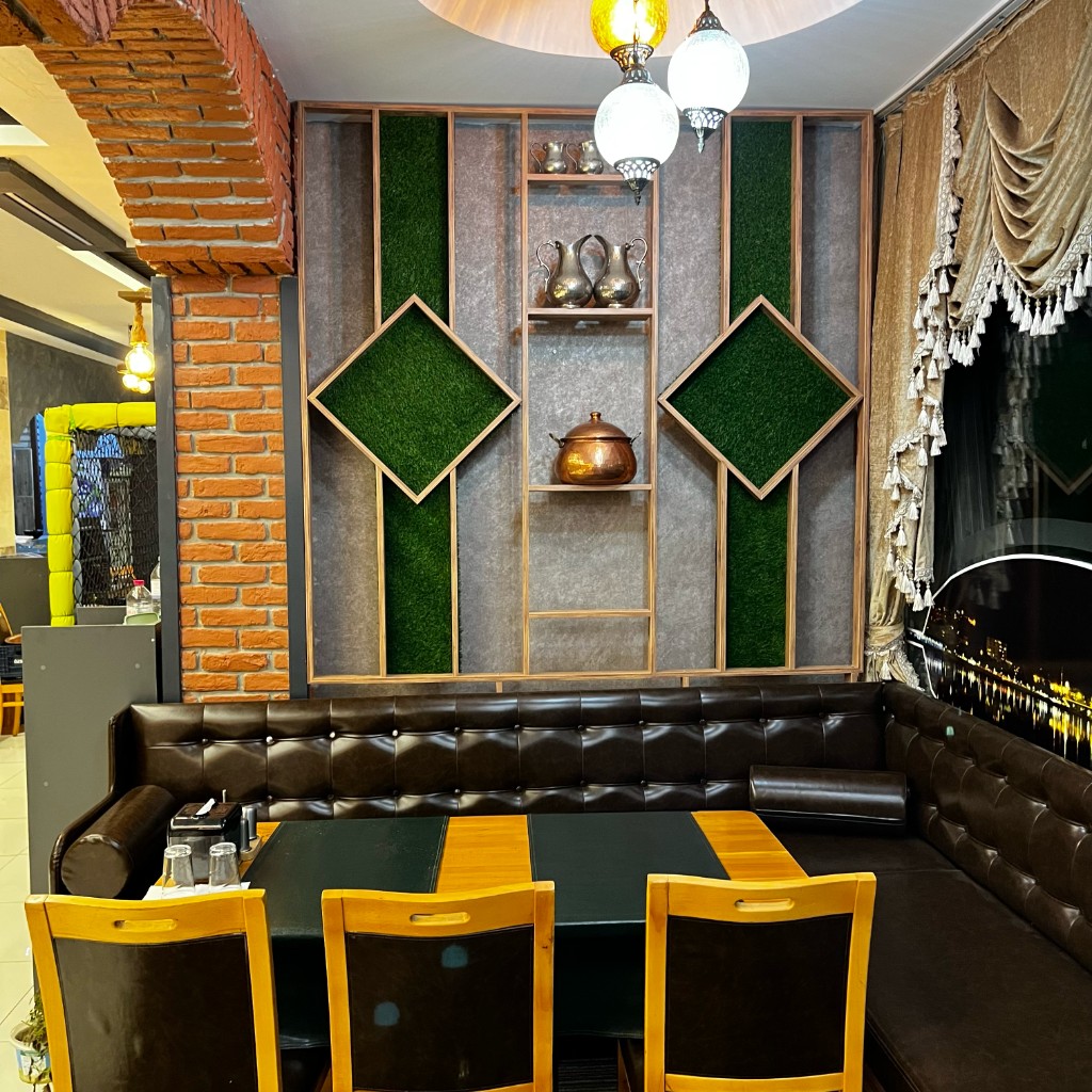 Demen Restoran iç mekan